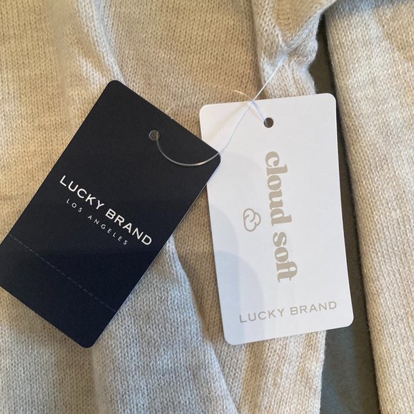 Lucky Brand V- Neck Ivory Sweater - NWT - Picture 7 of 9